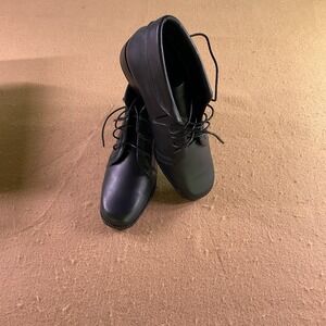 New Cabin Creek Black Leather Chukka Boots Women Size 7.5M